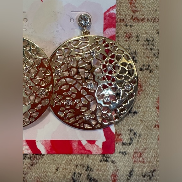 Lilly Pulitzer "Devine" Gold Door Knocker Rhinestones Earrings - Picture 6 of 7